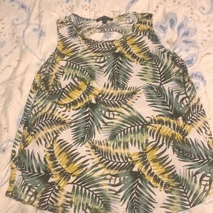 Cable & gauge women’s tank